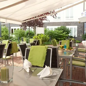 **** Hotel Western Premier Ib Friedberger Warte Germany