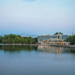 **** Hotel Courtyard By Marriott Maschsee Germany