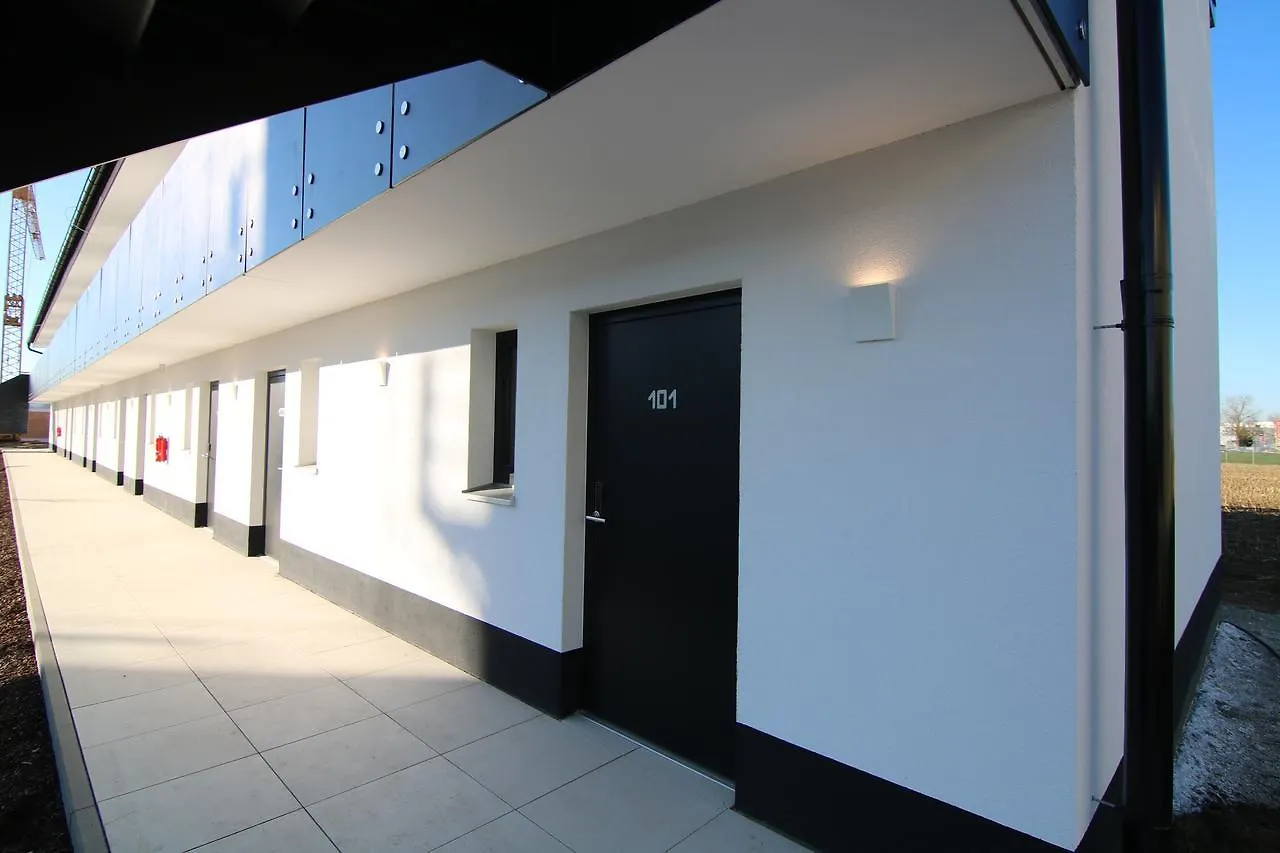 Lh Hotel By Wmm Hotels Leipheim